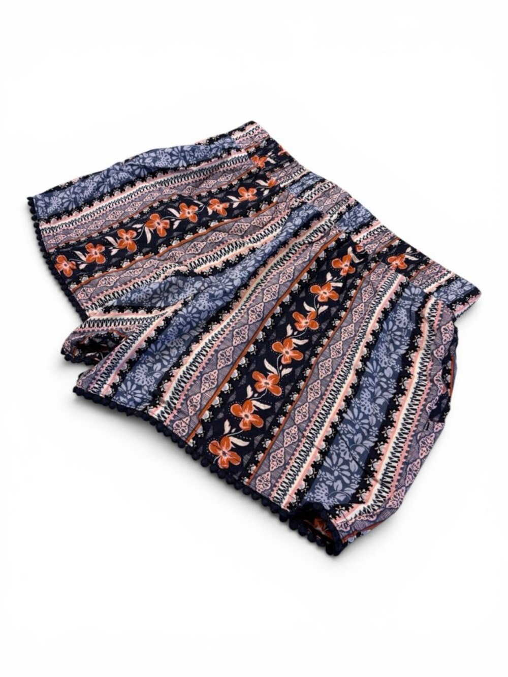 BeBop Floral Boho Pom Pom Trim Shorts Women’s Small - Picture 2 of 5